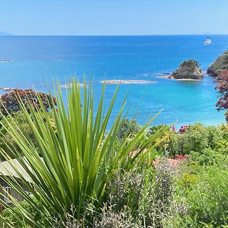 Kereru Cabin - Spectacular Seaviews, Rustic, Glamping Eco Adventure Palm Beach Esterno foto