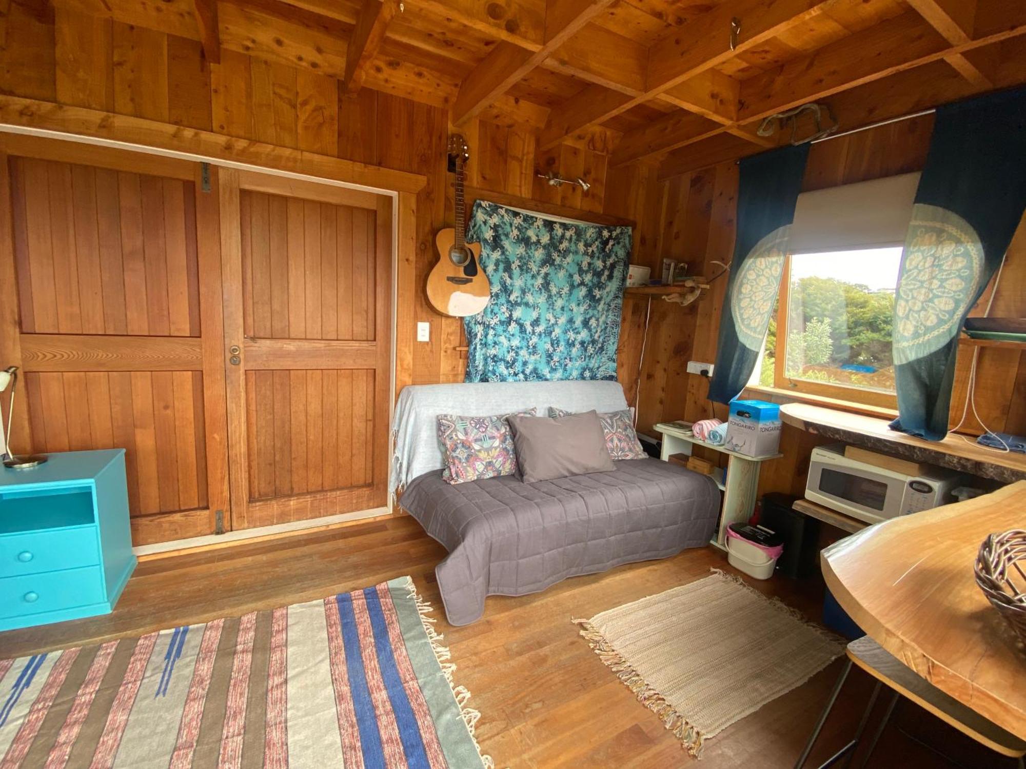 Kereru Cabin - Spectacular Seaviews, Rustic, Glamping Eco Adventure Palm Beach Esterno foto