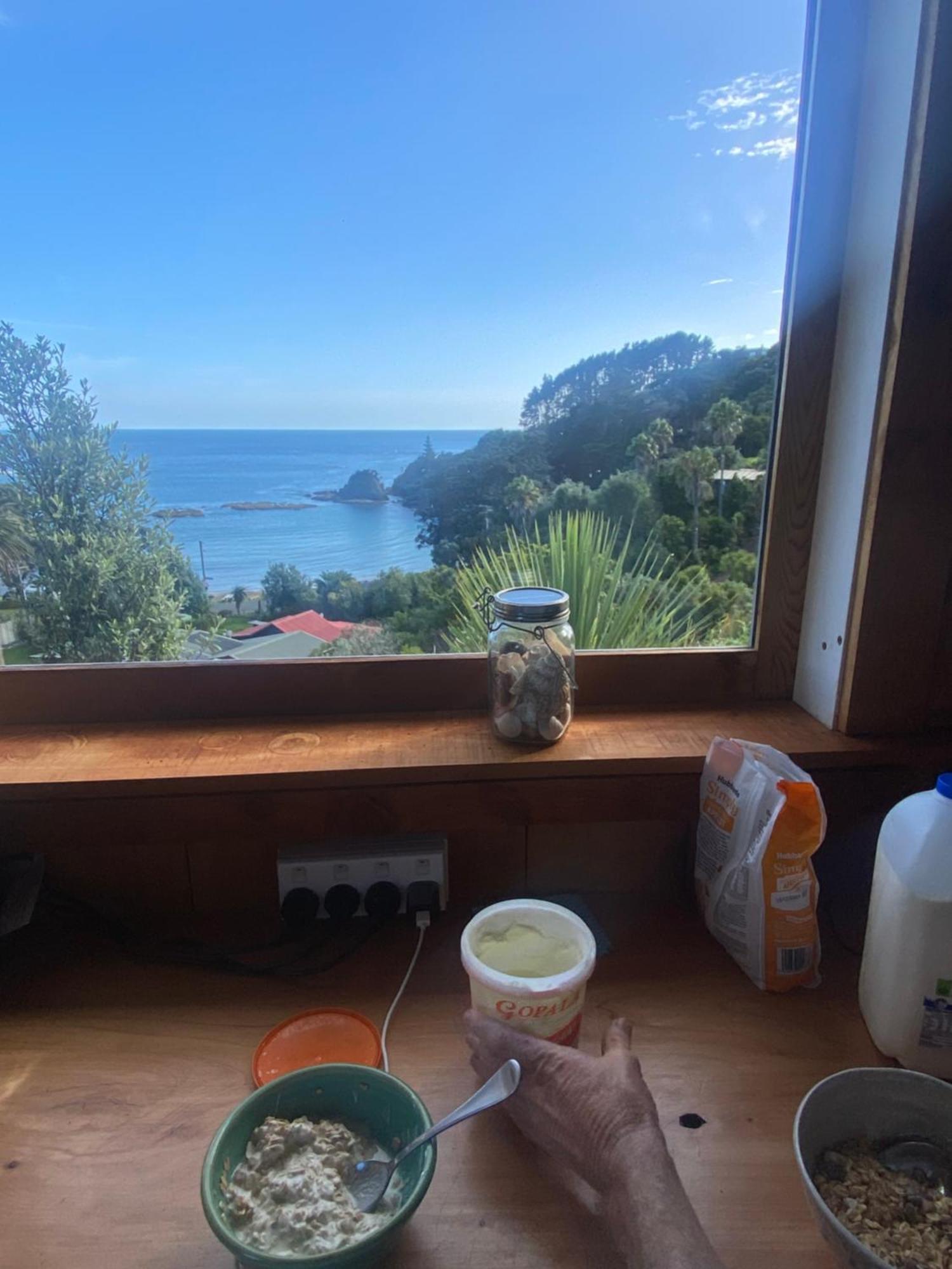 Kereru Cabin - Spectacular Seaviews, Rustic, Glamping Eco Adventure Palm Beach Esterno foto